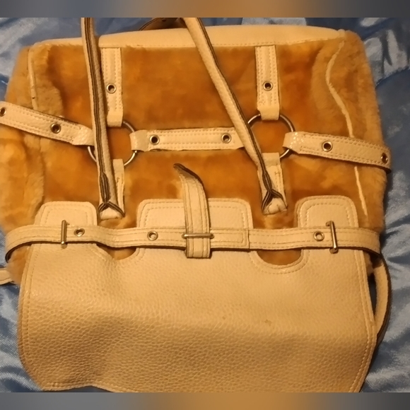 Cream Women's Handbag - Picture 3 of 4